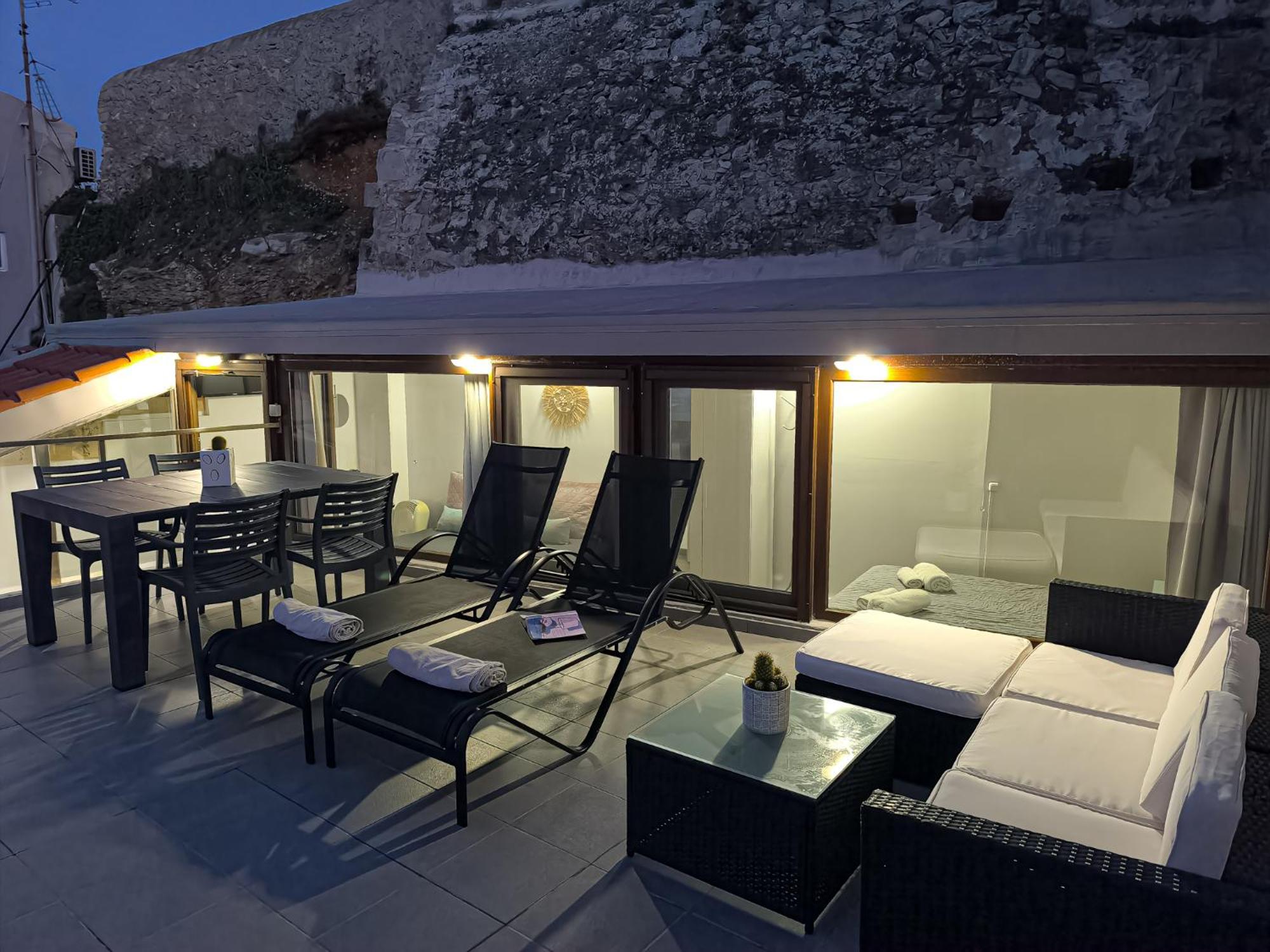 Charming Old Tannery House With Spacious Veranda And Stunning Sea View! Chania  Exterior foto