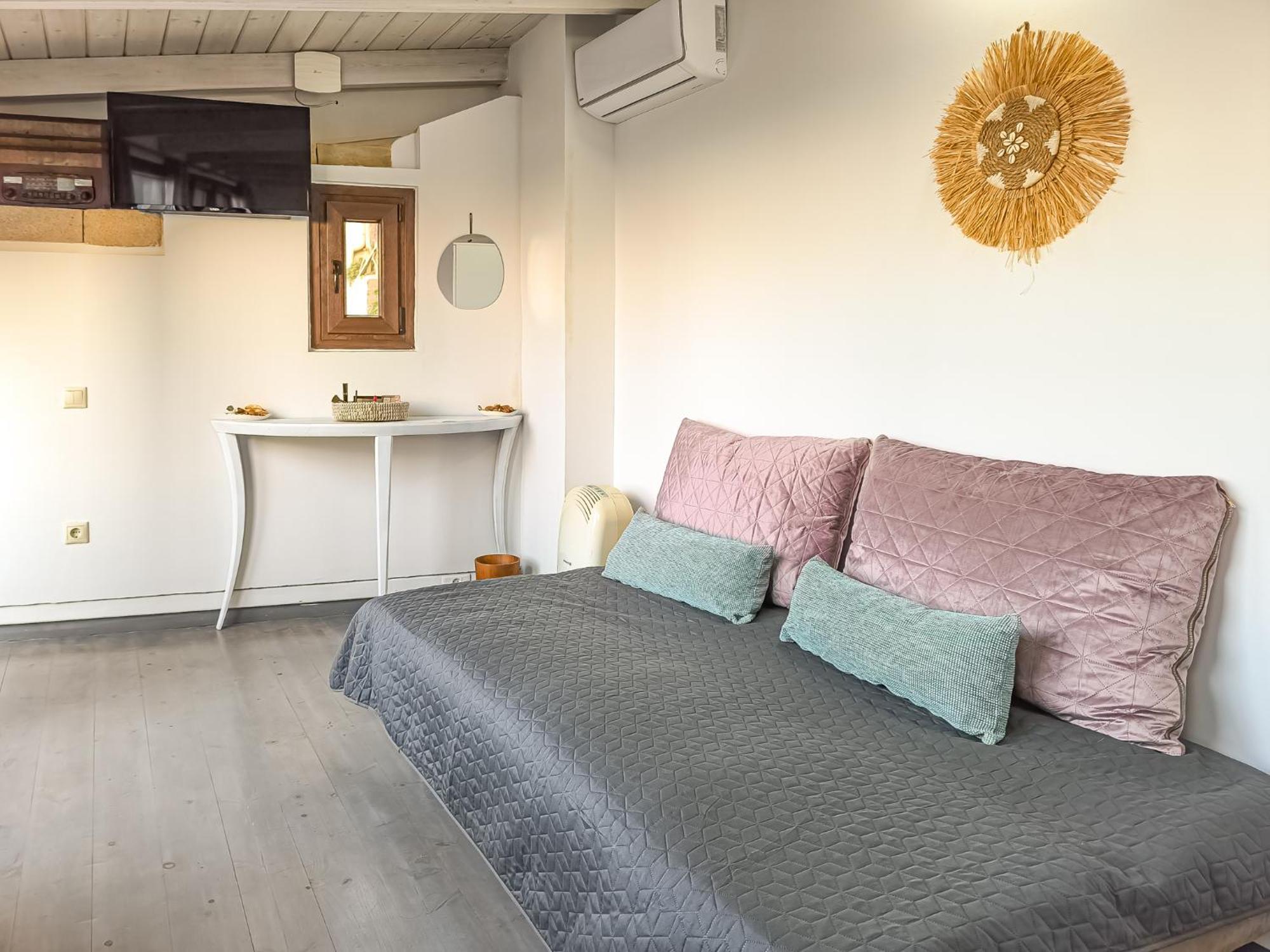 Charming Old Tannery House With Spacious Veranda And Stunning Sea View! Chania  Exterior foto